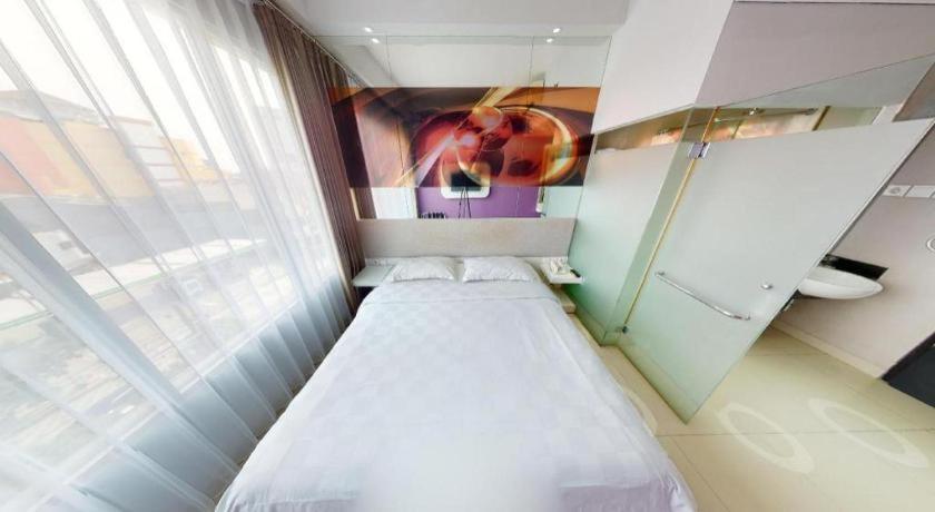 G Suites Hotel By Amithya Surabaya Luaran gambar
