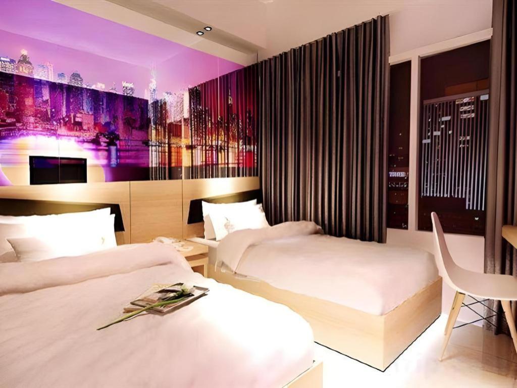 G Suites Hotel By Amithya Surabaya Luaran gambar