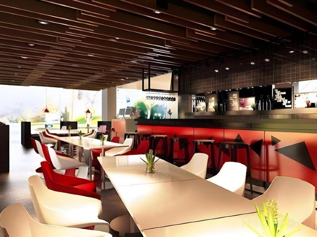 G Suites Hotel By Amithya Surabaya Luaran gambar
